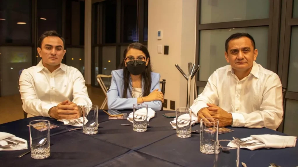 Equipo fundador de la Asociación Mexicana de Fibrosis Quística en el Sureste